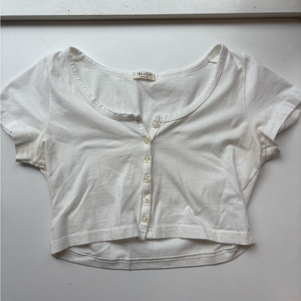 PacSun White Button-Up Crop Top